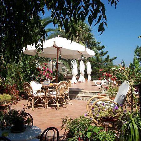Holidaysora Taormina - Il Giardino Di Graziella Extérieur photo