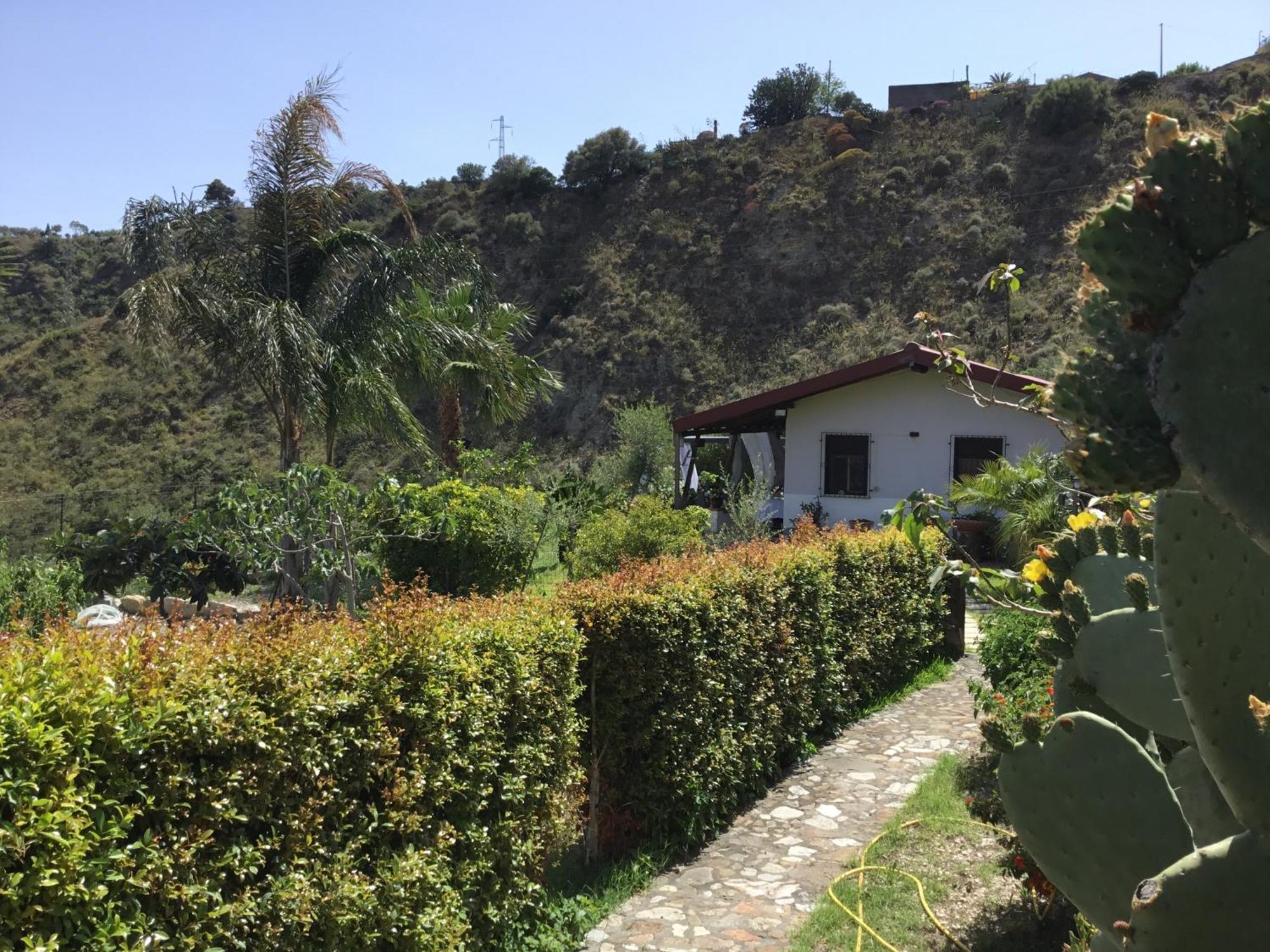 Holidaysora Taormina - Il Giardino Di Graziella Extérieur photo