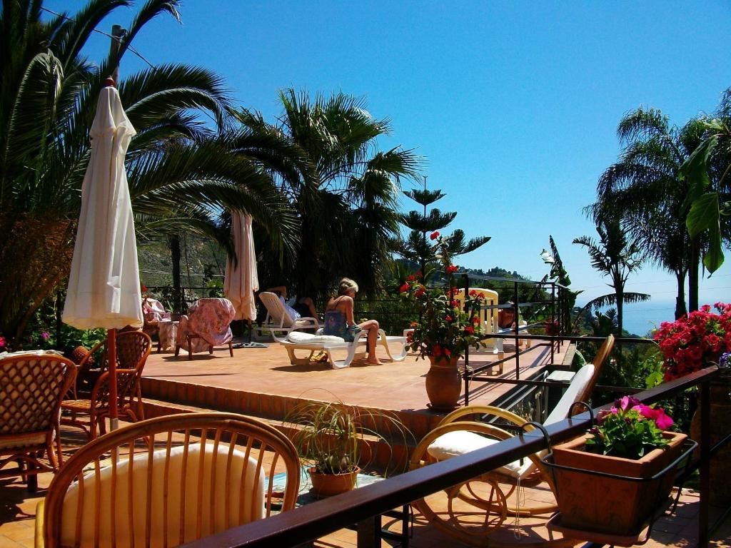 Holidaysora Taormina - Il Giardino Di Graziella Extérieur photo
