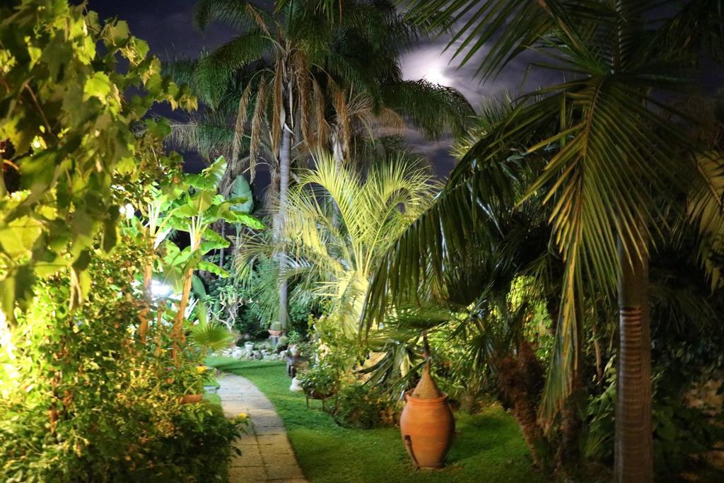 Holidaysora Taormina - Il Giardino Di Graziella Extérieur photo