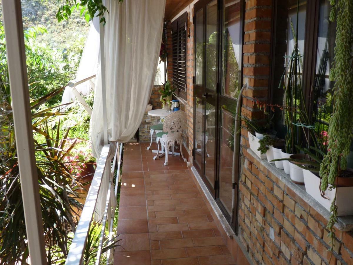 Holidaysora Taormina - Il Giardino Di Graziella Extérieur photo