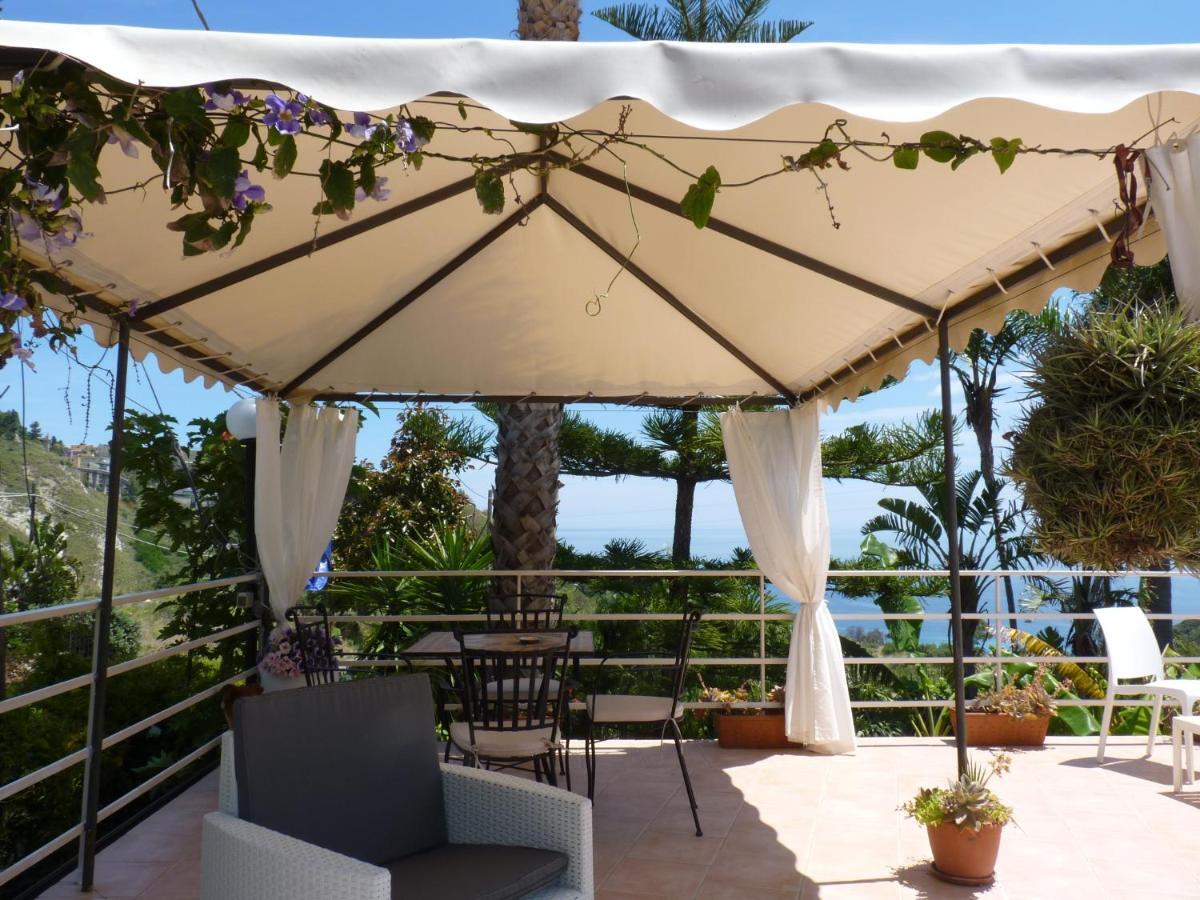 Holidaysora Taormina - Il Giardino Di Graziella Extérieur photo