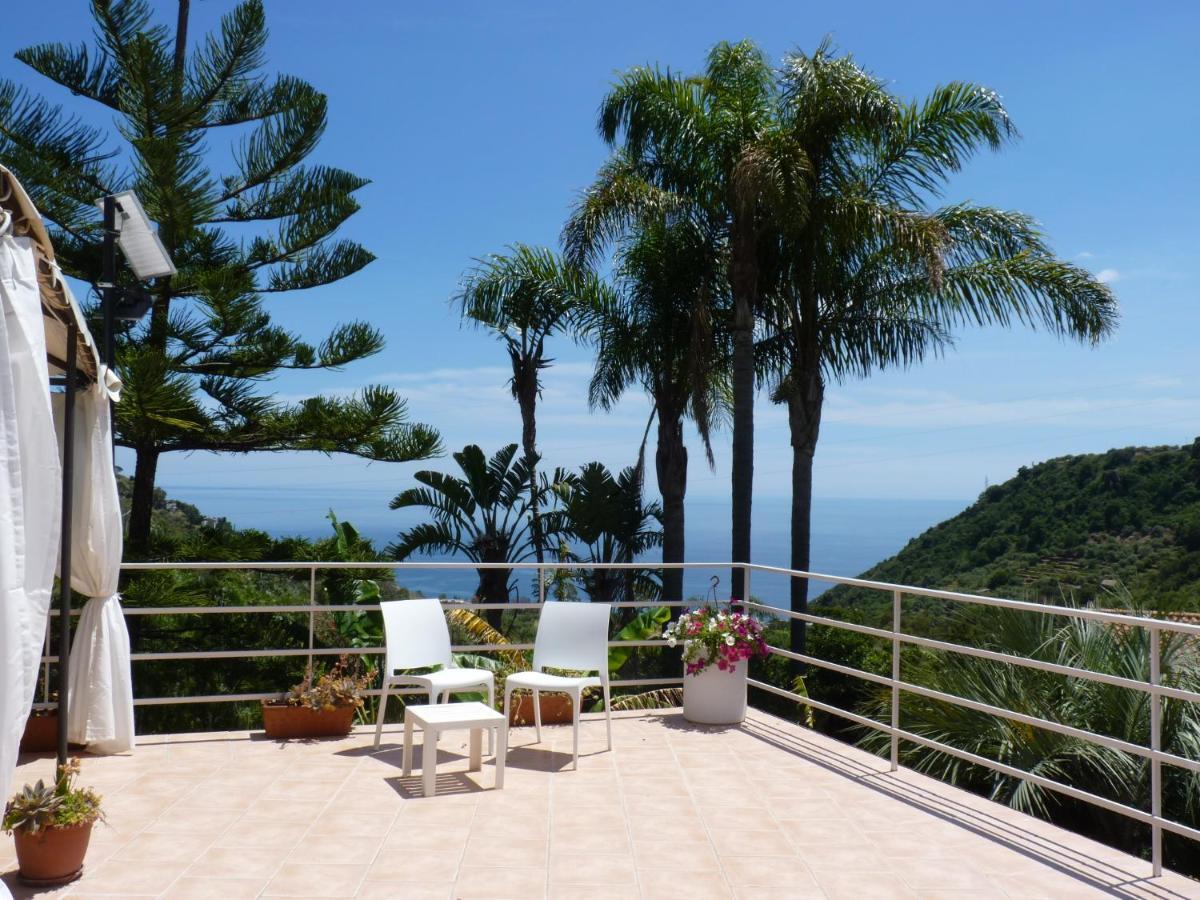 Holidaysora Taormina - Il Giardino Di Graziella Extérieur photo